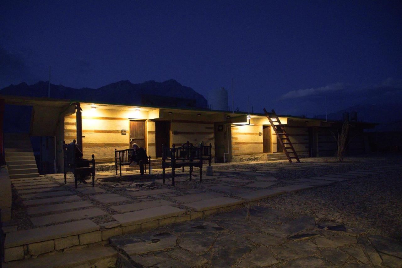 Baltistan Fort Skardu Resort Exterior photo